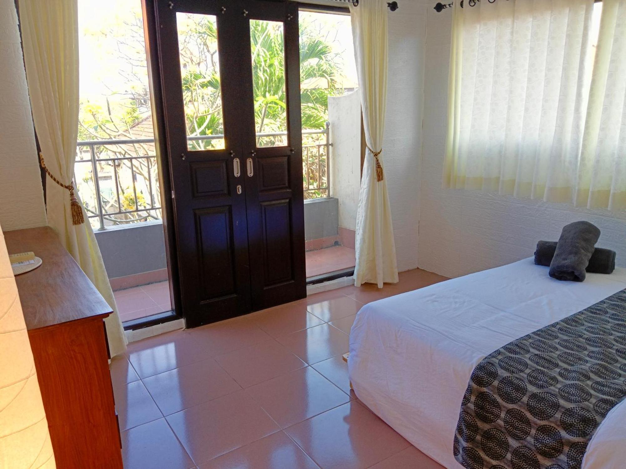 Pesanggaran Mama Mega Homestay מראה חיצוני תמונה