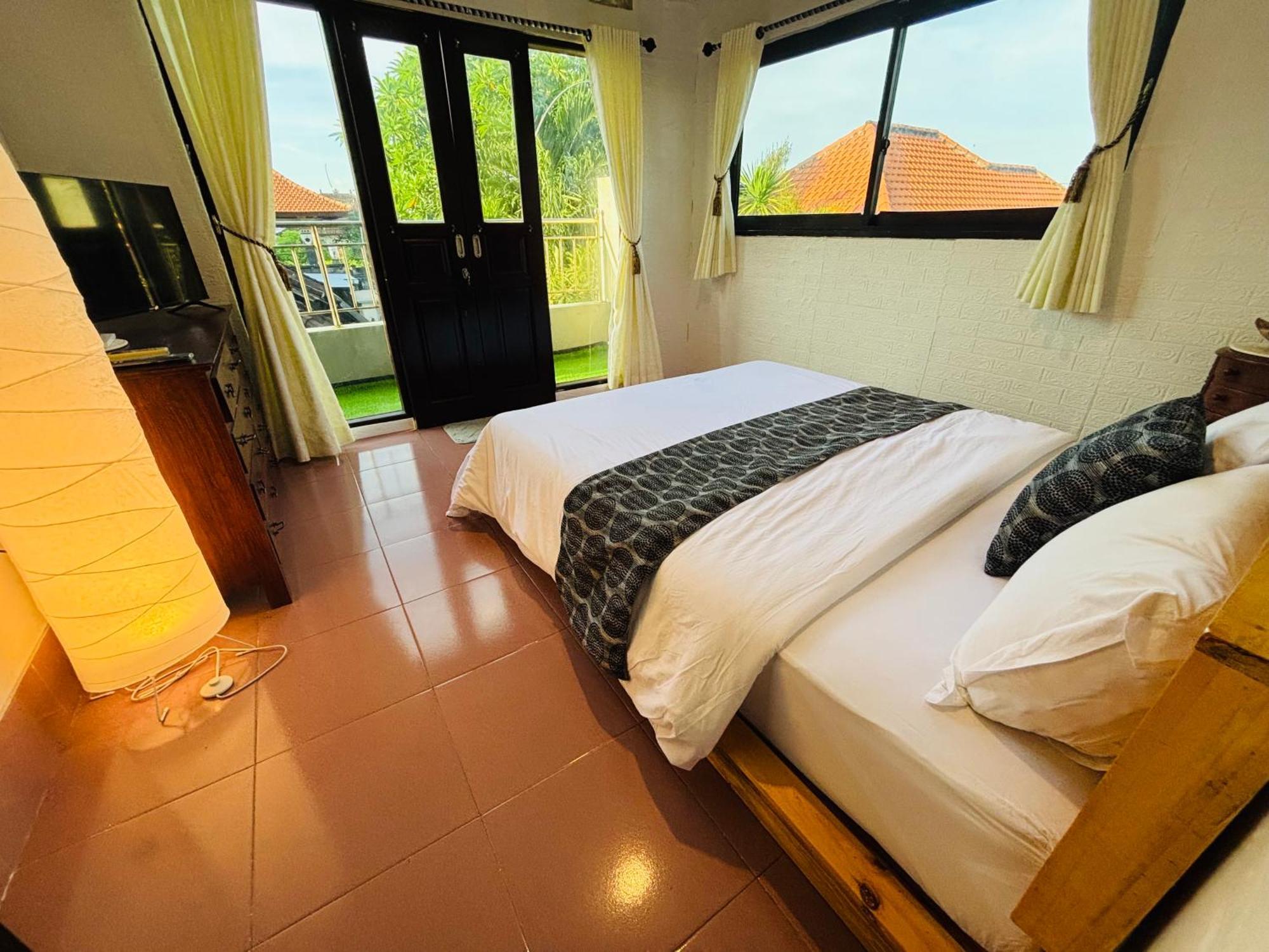 Pesanggaran Mama Mega Homestay מראה חיצוני תמונה